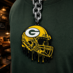 Large Green Bay Packers Helment Chain view 2